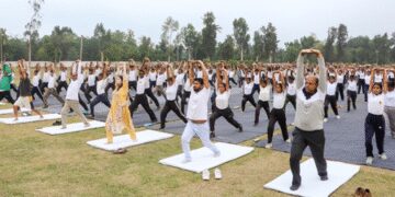 Uttar Pradesh: Yoga Day celebrated in various districts giving a message of healthy life