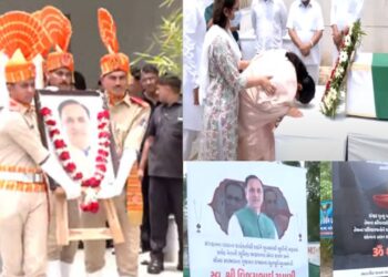 Vijay Rupani | Vijay Rupani Funeral Rites | Vijay Rupani Funeral | Vijay Rupani Antim Sanskar | Vijay Rupani Funeral Rites Rajkot | Ahmedabad Plane Crash | , Vijay Rupani: Rupani family immersed in gum, in the last farewell of former CM, weeping in bad condition. News Track in Hindi