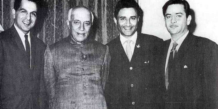 When Dev Anand was unhappy with Manoj Kumar during emergency