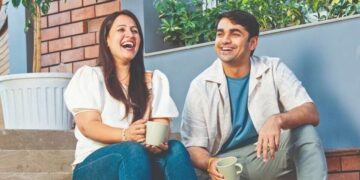 क्यों होती हैं महिलाएं पुरुषों से अधिक भावुक? 2 मिनट के लीक्ड फुटेज में जानिए औरतों की छिपी हुई कमजोरियां 
