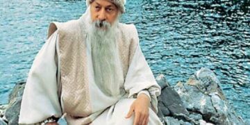 क्यों नहीं रह सकते प्रेम और अहंकार एक साथ? इस लाइफ चेंजिंग वीडियो में जाने दोनों के बीच गहरा आध्यात्मिक रहस्य 