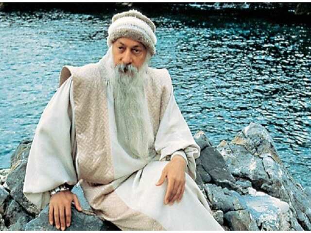 क्यों नहीं रह सकते प्रेम और अहंकार एक साथ? इस लाइफ चेंजिंग वीडियो में जाने दोनों के बीच गहरा आध्यात्मिक रहस्य 