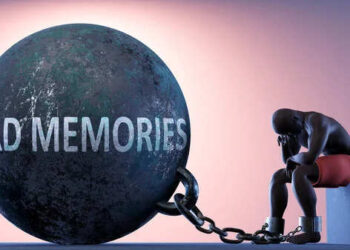 Why do bad memories of the past become the biggest enemy of success, this 3 -minute video will show the way to get out of them