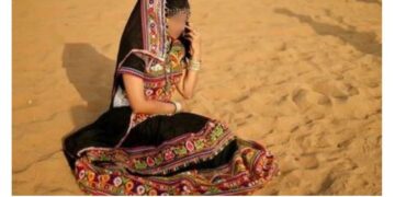 Wife's body in Ghaghra-Choli! Husband's scream, said- Geeta, what did you do; Then such clue found from the railway station, the story overturned