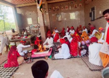 Yajmano offered prayers at Shri Sitaramji Maharaj and Shiva Panchayat Pran Pratishtha Mahotsav