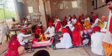 Yajmano offered prayers at Shri Sitaramji Maharaj and Shiva Panchayat Pran Pratishtha Mahotsav