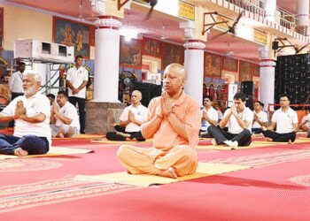 Yoga Bharatiya Manisha's unique gift, Credit to increase it to PM Modi: Chief Minister Yogi