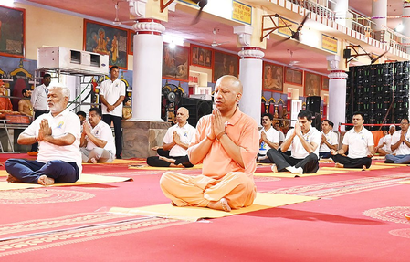 Yoga Bharatiya Manisha's unique gift, Credit to increase it to PM Modi: Chief Minister Yogi