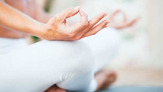 Yoga Day 2025: एम्स की नई रिसर्च का खुलासा! Alzheimer’s से जूझ रहे मरीजों के लिए रामबाण बन सकता है योग, जाने कैसे ?