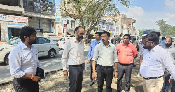 88 percent construction of bridge at Mari Mata Temple in Lucknow completed: DM inspected the instructions to complete the work soon