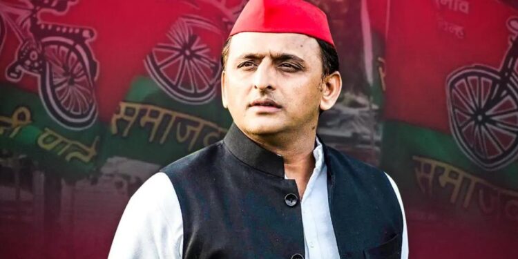 Akhilesh Yadav Ka Birthday 2025 Celebration Yogi Adityanath Wishes | UP Politics Rivals Unite | Yogi Adityanath Wishes Akhilesh Yadav | Akhilesh Yadav Birthday Celebration | , Akhilesh Yadav Birthday: On Akhilesh Yadav's birthday, CM Yogi sent congratulations, Maurya asked for Gods. News Track in Hindi