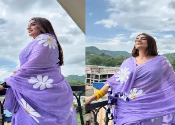 Akshara Singh's chrom in purple saree, fans took an eye on
