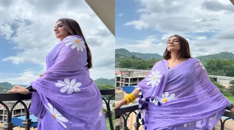 Akshara Singh's chrom in purple saree, fans took an eye on