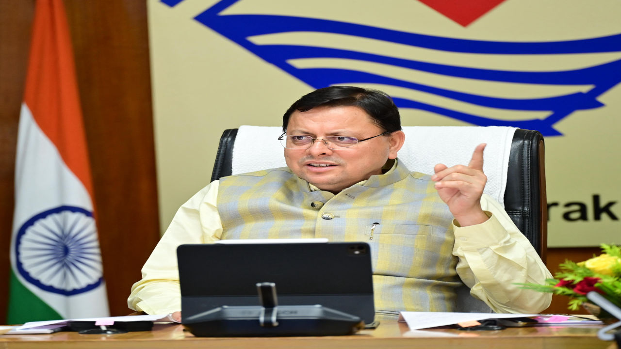 Awas Yojana | Housing Scheme | CM Dhami | Urban Planning | Water harvesting | Illegal Beneficiaries | , Uttarakhand News: Eligibility will be investigated again in Pradhan Mantri Awas Yojana, CM Dhami gave strict instructions. News Track in Hindi