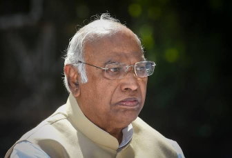 BJP told Mallikarjun Kharge to anti -Dalit, accused of insulting President Murmu!