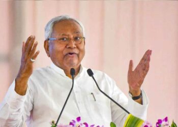 Bihar Government Jobs 2025, Nitish Kumar Job Mastestroke, Bihar Job Recruitment Drive, Bihar Teacher Vacancies 2025, Bihar Police Job Recruitment, Bihar Employment News, Bihar Employment News, Bihar Latst Government Jobs, Nitish Kumar 1.4 Lakh Jobs, Bihar Job Opportunities 2025, Bihar Government Employment Boom, Bihar Sarkari Naukri Update, Nitish Kumar Politics 2025, Bihar Eliation Job Strategy, Bihar Job Wave 2025, Bihar Jobs For Backward Classes, Bihar Economic Development Jobs, Bihar Anti-Canarment Strategy, Bihar Teacher Recruitment News, Nitish Kumar VS TEJASHWI YADAV, Bihar Mission 2025, Bihar GDP and Jobs Link, Bihar Per Capita Income Rise, Bihar Job Appointments IMPACT, Bihar Jobs and Vote Bank, BIHAR JOB TRANSPARENCY Debate Tsunami of government job in Bihar! Luck changed from 1.4 lakh jobs, Nitish played Mastrstroke. News Track in Hindi
