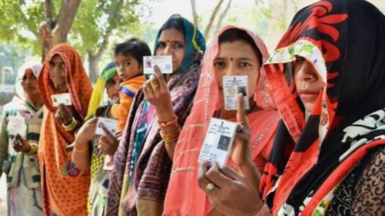 Bihar Voter Final List: 65 Lakh Names Removed, OPPOSITION CRIS BACKDOOR NRC | Bihar Voter Final List: Election Commission's big action in Bihar! 65 lakh voters were named deleted, final figures continued. News Track in Hindi