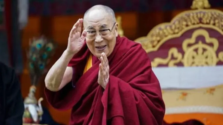 Dalai Lama Successor: Dalai Lama made a big announcement with her successor, shock for China, dalai lama made a big announsement about his successor, a blow to china
