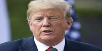 Donald Trump Wants Non Veg Milk Sale in India: Donald Trump Sarkar wants to feed Indians non -vegetarian cows milk!