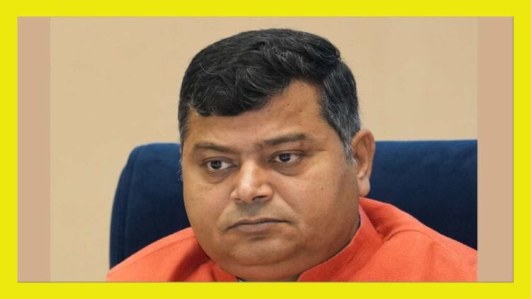 Dr Raj Bhushan Chaudhary Wiki in Hindi | Dr Raj Bhushan Chaudhary Biography | Dr Raj Bhushan Chaudhary Lifestyle | Dr Raj Bhushan Chaudhary Early Life | Dr Raj Bhushan Chaudhary Education | Dr Raj Bhushan Chaudhary Family | Dr Raj Bhushan Chaudhary Political Career | Newstrack Hindi News | Dr Raj Bhushan Chaudhary Wiki in Hindi: Dr. Raj Bhushan Chaudhary- Inspirational journey from a doctor to become Minister of State for Water Power | News Track in Hindi