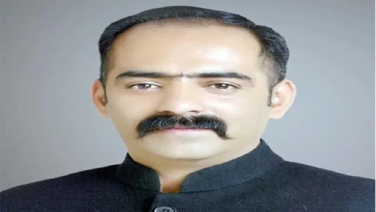 FIR Against Himachal Minister for Beating Up Nhai Official: FIR against Himachal Minister Anirudh Singh for beating NHAI officer, Nitin Gadkari called CM Sukhwinder Singh Sukkhu, Fir Against Himachal Minister for Beating Nai of NITIN Gadkari Calls CM Sukhwinder Singh Sukhu