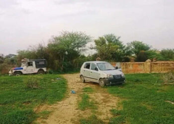 Fate of unclaimed car entangled in Fatehpur, fears of any major incident in suspicious case