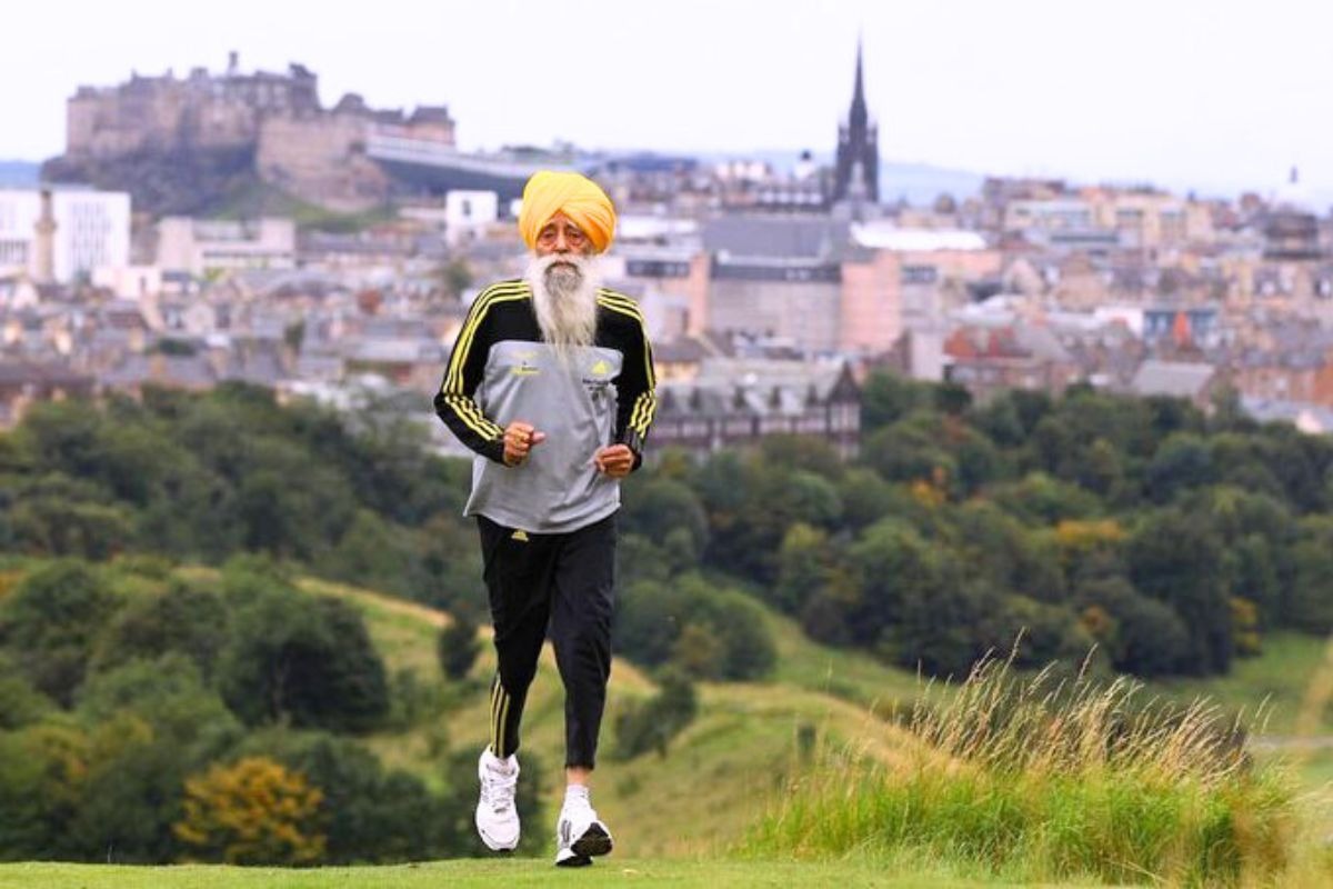 Fauja Singh Accident 114 Year Old Runner Hit by Fortuner Driver Arrested | Pathankot-Jalandhar Highway Incident, Indian Marathon Runner Injured | The accused who hit 114 -year -old runner Fauja Singh arrested, Fortuner driver was alone at the time of accident. News Track in Hindi