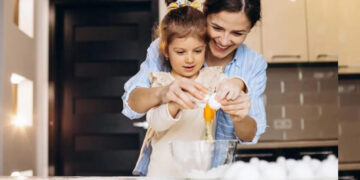 बचपन से बच्चों में आत्मविश्वास कैसे भरें? 3 मिनट के वायरल फुटेज में जाने  माता-पिता और शिक्षकों के लिए जरूरी टिप्स
