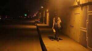 In the dark of night, the woman going to the metro station threatened the gun and then raped in the moving vehicle, such a case was revealed