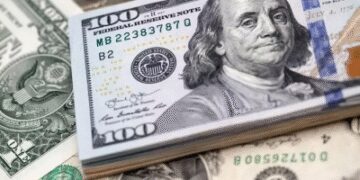 India's foreign exchange reserves again cross $ 700 billion due to strong economy