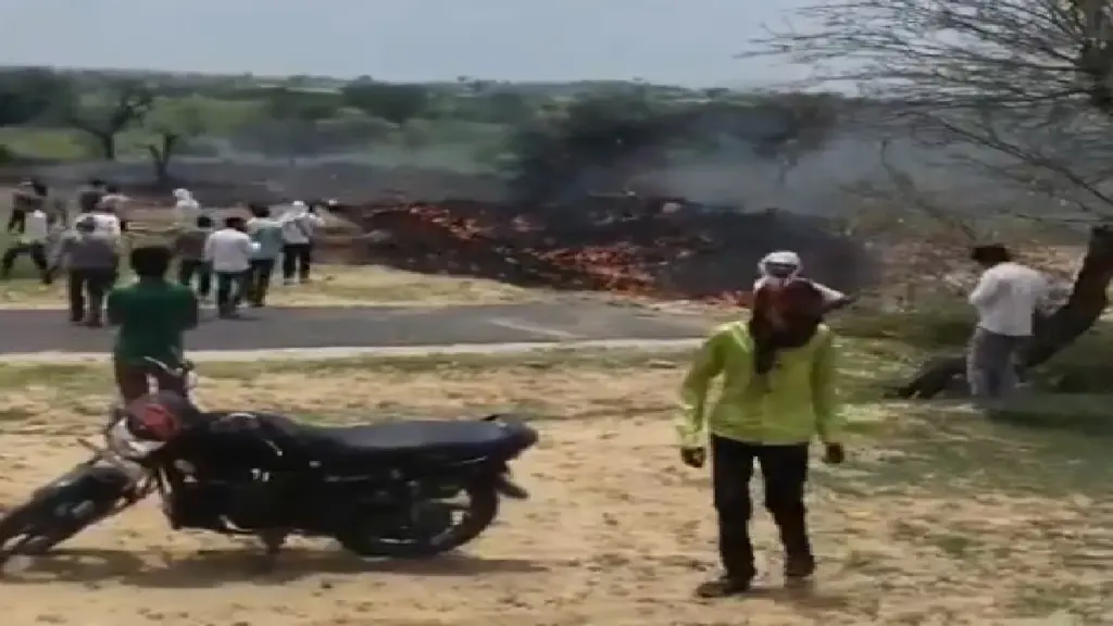 Jaguar Fighter Plane Crash in Rajasthan: Jaguar Fighter Plane Cras of Indian Air Force in Churu, Rajasthan, news of losing two pilots' life, Jaguar Fighter Plane Crash in Churu Rajasthan Pilot Killed