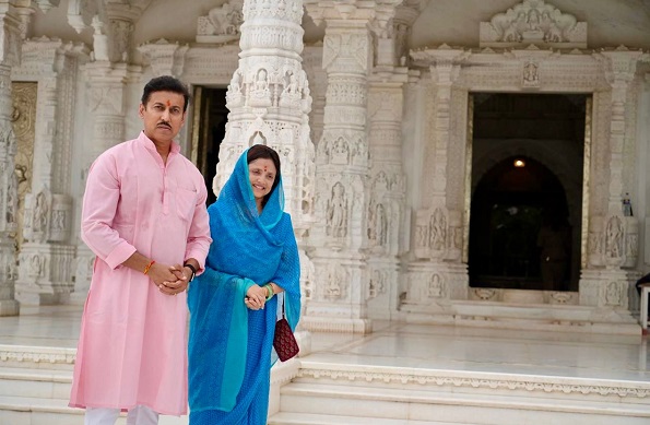 Minister Colonel Rajyavardhan Rathore worshiped in Naganechaya Mata Temple, sought blessings for the happiness and prosperity of the country