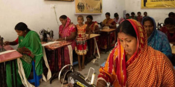 कम खर्च में ज्यादा मुनाफा! ये छोटे-छोटे काम अनपढ़ महिलाओं को बना रहे हैं आत्मनिर्भर, लीक्ड फुटेज में देखे पूरी लिस्ट 