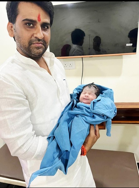 Mundavar MLA Lalit Yadav gets daughter Ratna