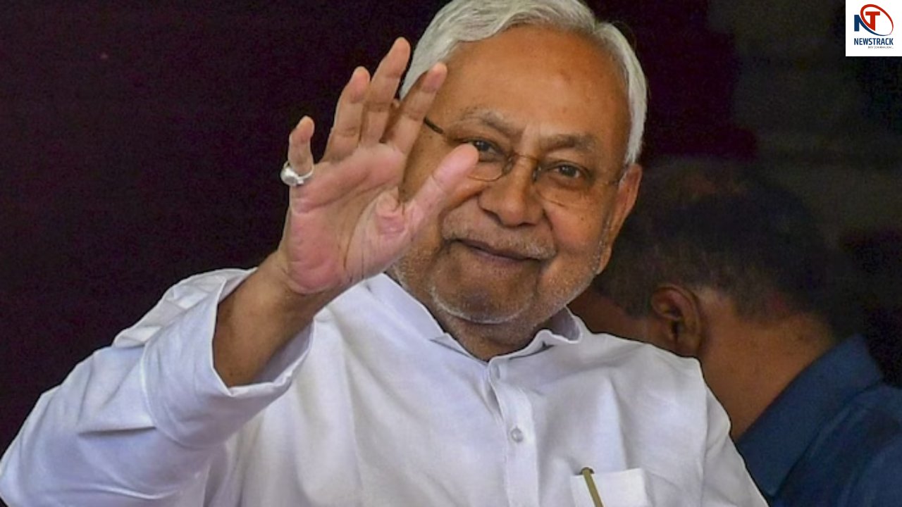 Nitish Kumar 100 Units Free Electricity | Nitish Government | Bihar Free Bijli Yojana | Bihar New Scheme | 100 Units Free Electricity | CM Nitish Kumar | Free Bijli | 100 units of electricity free to every family ... Nitish government gift before Bihar assembly elections. News Track in Hindi