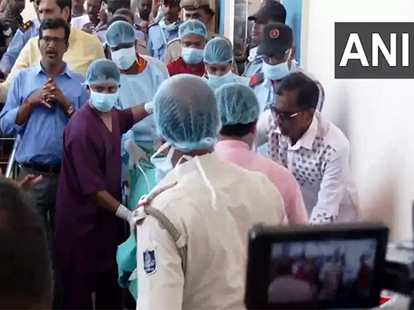 Odisha: A 15 -year -old girl, who was on fire by miscreants, will be airlifted and taken to Delhi AIIMS today