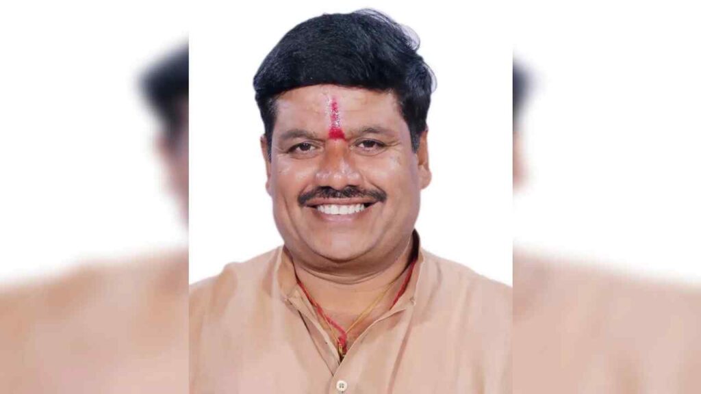 Politician Anil Ferozia | Politician Anil Ferozia Biography | Politician Anil Ferozia Lifestyle | Politician Anil Ferozia Education | Politician Anil Ferozia Family | Politician Anil Ferozia Political Career | Today Latest News in Hindi NewsTrack Samachar | Politician Anil Ferozia: Light voice from Ujjain to Parliament - Anil Ferozia | News Track in Hindi