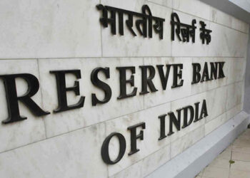RBI withdraws Rs 1 lakh crore from banking system through VRRR auction to deal with surplus liquidity