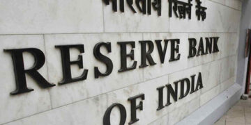 RBI withdraws Rs 1 lakh crore from banking system through VRRR auction to deal with surplus liquidity
