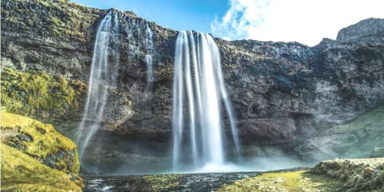 This is the world's most mysterious waterfall, not falling on sinners to a drop of this