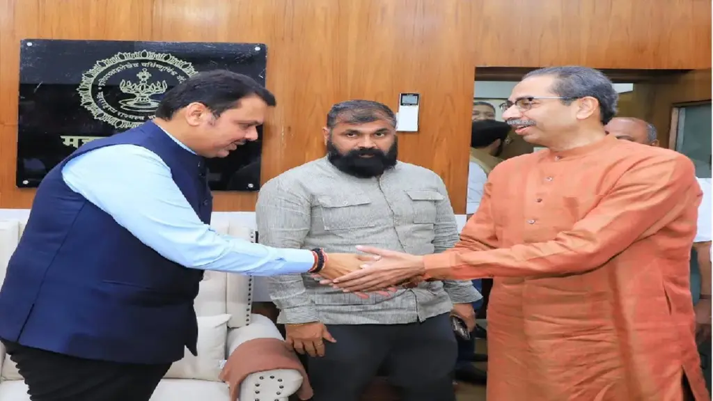 Uddhav Thackeray and Devendra Fadnavis Meeting: Uddhav Thackeray and Devendra Fadnavis meeting, stir in Maharashtra politics, CM had offered yesterday, Uddhav Thackeray and Devendra Fadnavis Meeting, Stir in Maharashtra Politics, CM Had Given the of VIDER JUSTRA JISERDAN