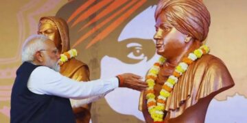 Vivekananda, who honored Hindu culture around the world, PM Modi paid tribute