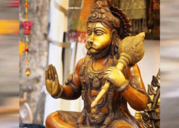 वीडियो में देखे बजरंगबली का चमत्कारी धाम! जहाँ 1100 सीढ़ियां चढ़कर 5 मंगलवार हाजिरी लगाने से मिलता है मनचाहा फल 