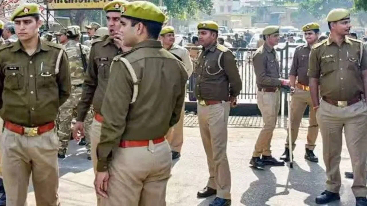 Why did IAS Rinku Singh Rahi get a sit-up? The reason for himself told, he said- I am with the lawyers…