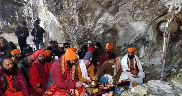 Amarnath Yatra in the final phase ... 'Stick Mubarak' departing on the journey of cave temple will end August 9