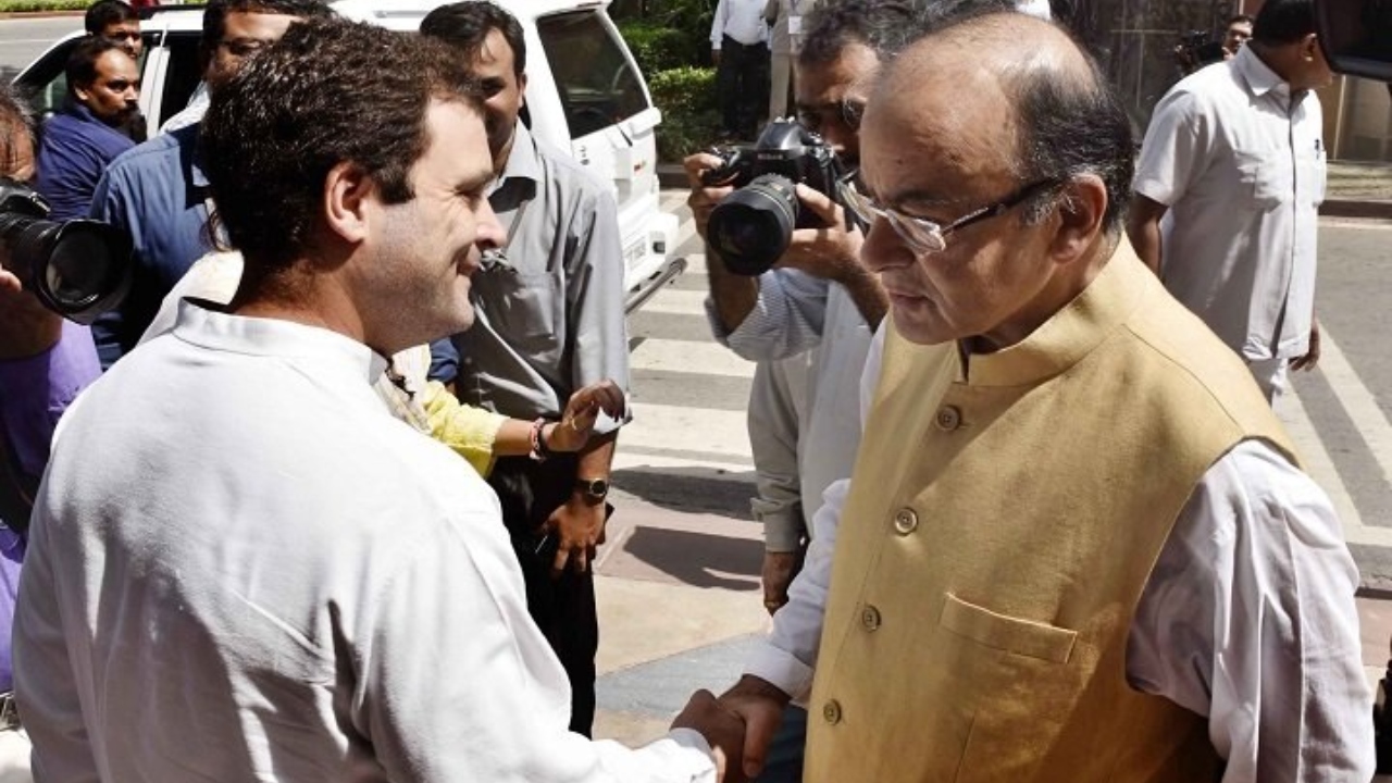 BJP Congress Clash | Fake News | Arun Jaitley Farm Laws | Rahul Gandhi Controversy | Politics of lies or big blunder? Rahul Gandhi said Arun Jaitley threatened me, BJP said- Death in 2019, so how threatened in 2020. News Track in Hindi