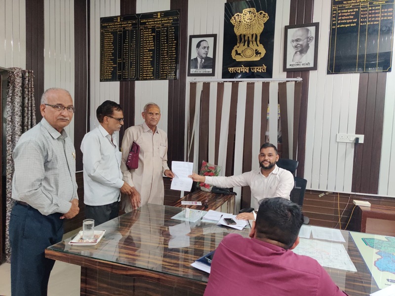 Demand for deployment of SDRF for water swinging Ekadashi in Malpura
