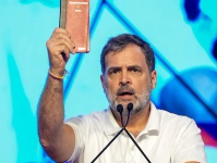 Election Commission's tough stance on Rahul Gandhi's 'vote theft' charge, "give affidavits or apologize"