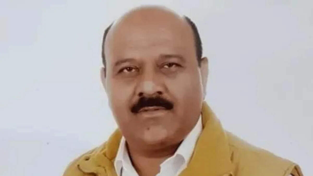 बाल-बाल बचे जम्मू-कश्मीर डिप्टी CM! ब्रेक फेल होने से खाई में जाने वाली थी कार, उपराज्यपाल को लिया आड़े हाथों