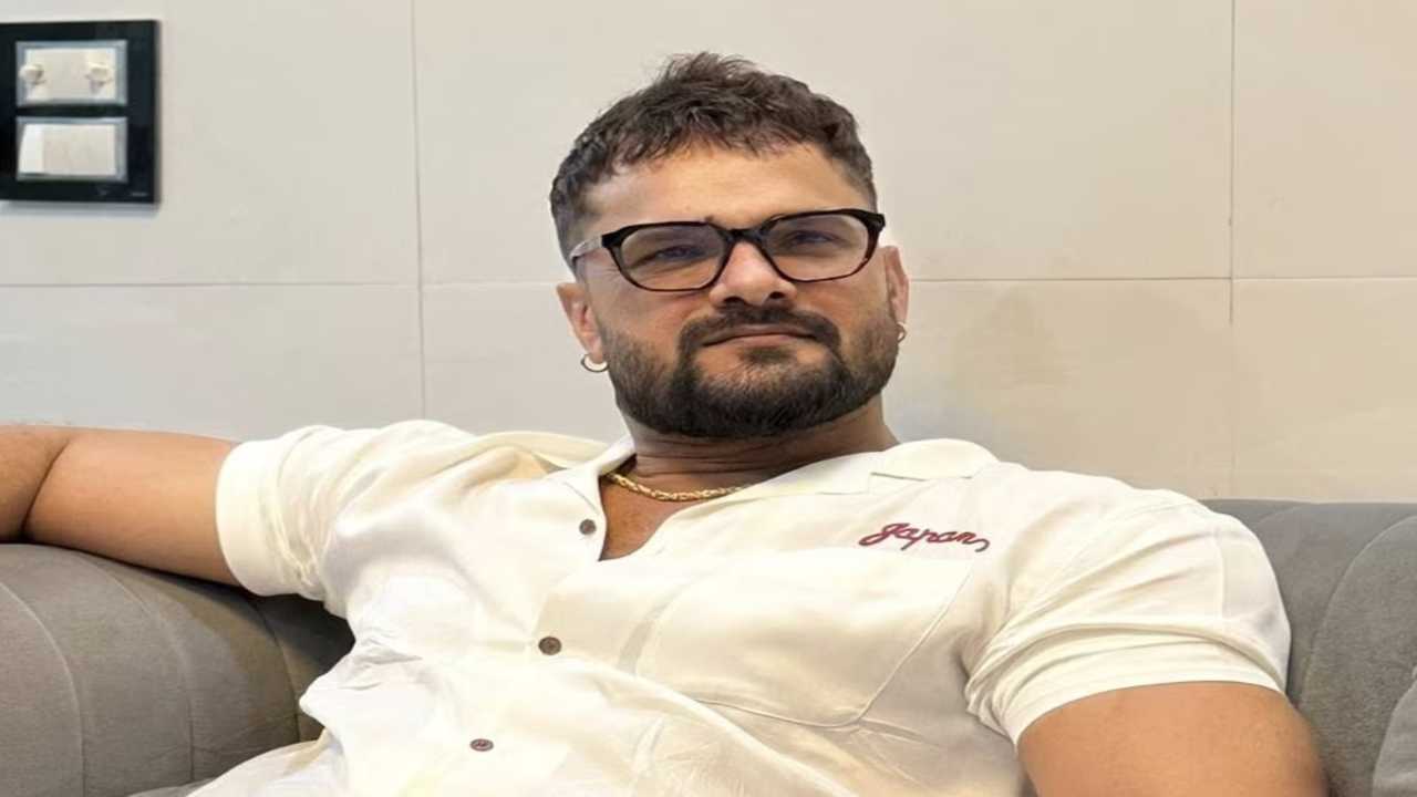 Khesari Lal Yadav Meets Tejashwi Yadav | Sparks RJD Election Speculations in Bihar Politics | 'Will Khesari contest from RJD?' Special meeting with Tejashwi, increased speculation. News Track in Hindi